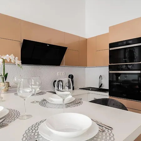 Kiraly 35 Luxury With Free Parking Apartment *