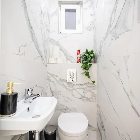 Kiraly 35 Luxury With Free Parking * Budapest