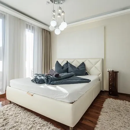 Kiraly 35 Luxury With Free Parking * ブダペスト