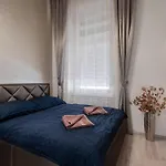 Kiraly 35 Luxury With Free Parking Lägenhet Budapest