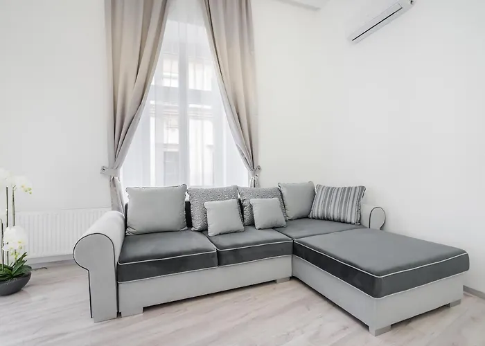 Appartement Kiraly 35 Luxury With Free Parking Budapest