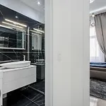 Kiraly 35 Luxury With Free Parking *
