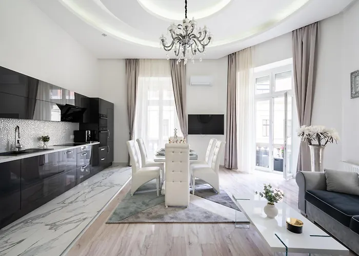 Apartmán Kiraly 35 Luxury With Free Parking